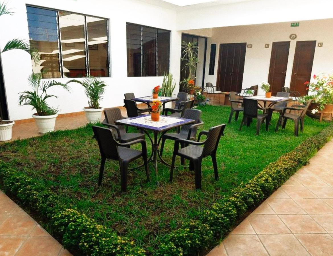 Hostal Las Puertas Santa Ana Exterior foto
