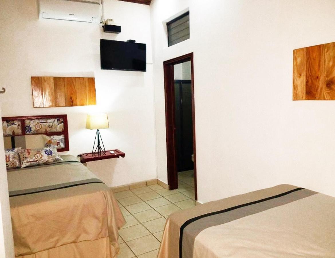 Hostal Las Puertas Santa Ana Exterior foto